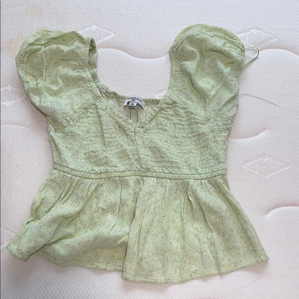 Freshman Light Green Puff Sleeve Blouse